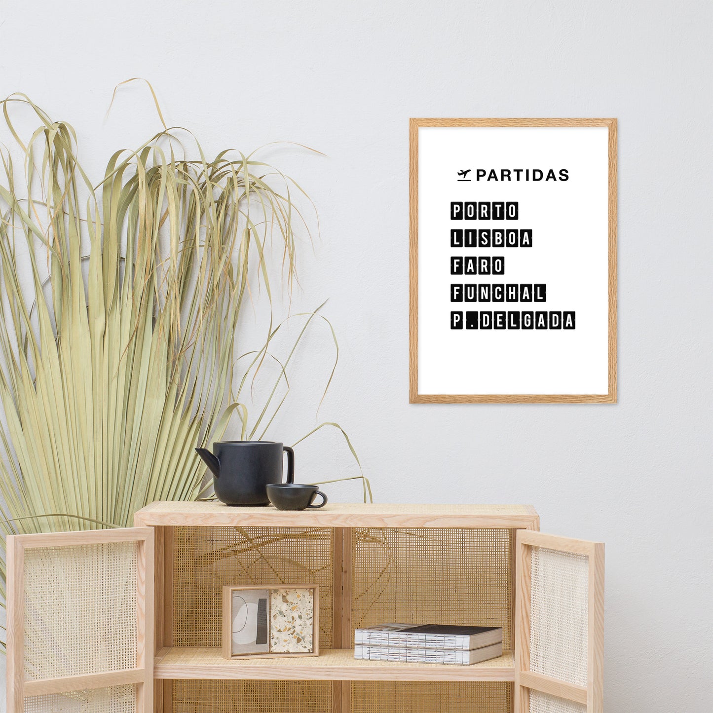 Affiche « Destination Portugal » encadrée