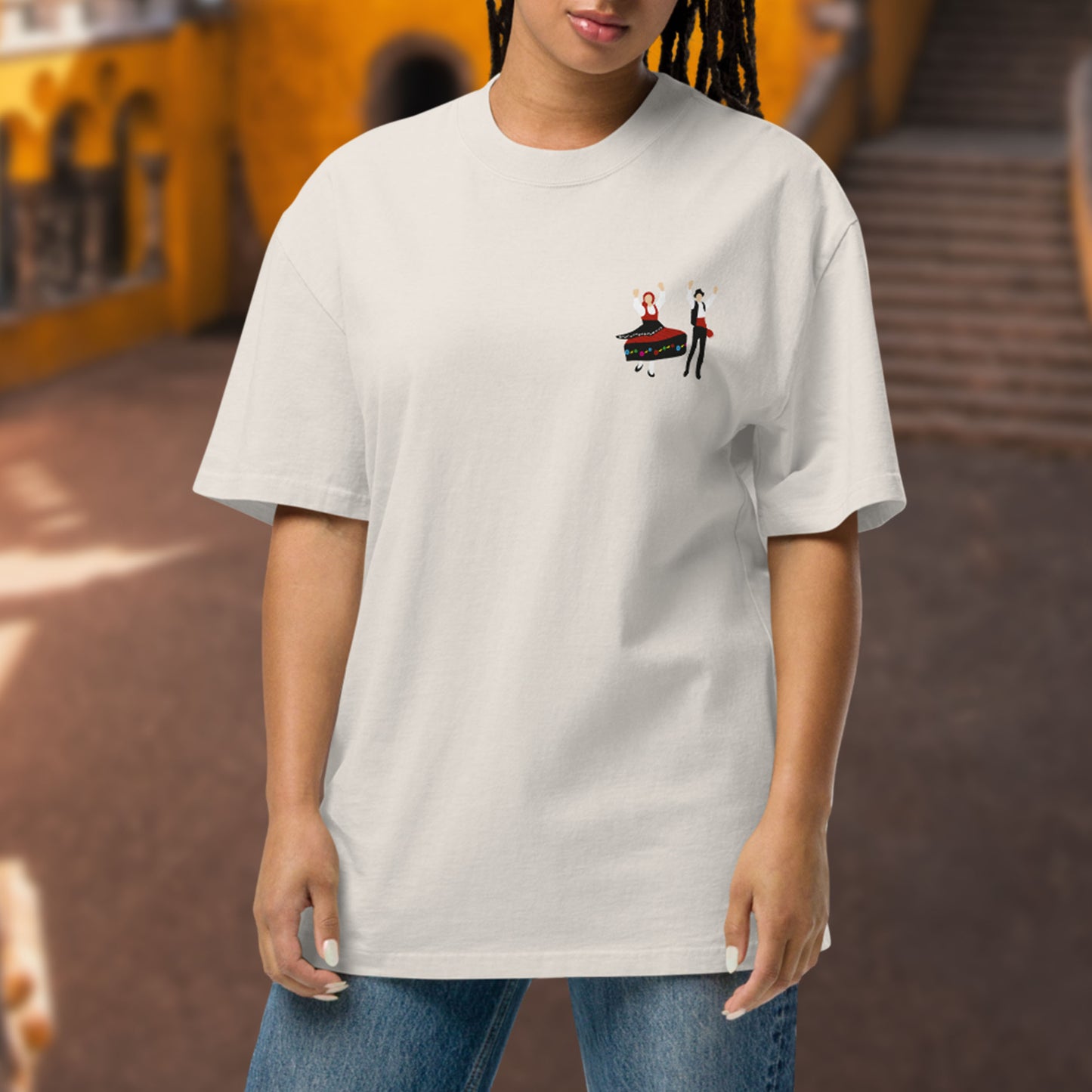 T-shirt oversized “Minhota” personalizável