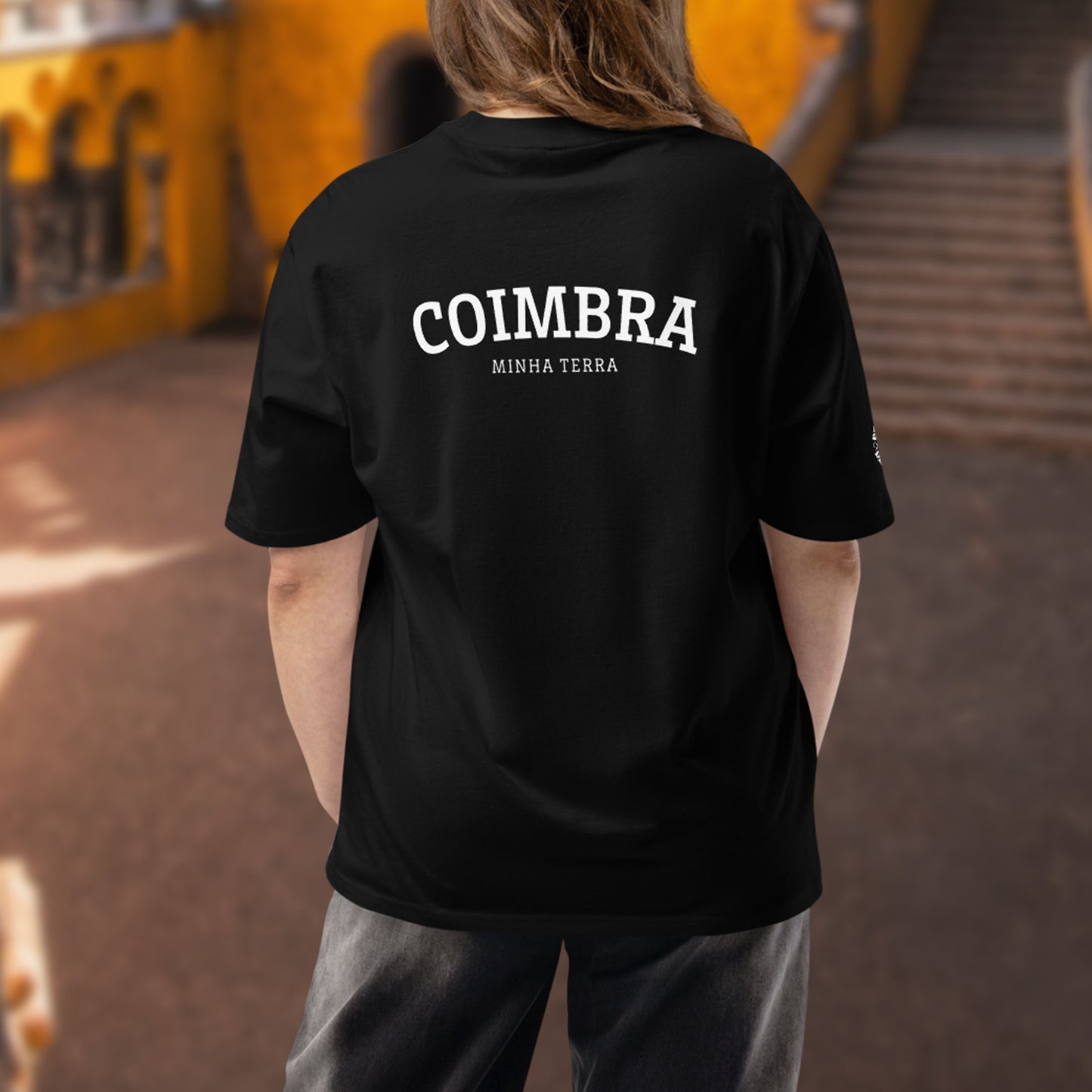 T-shirt oversized “Coimbra, Minha Terra”