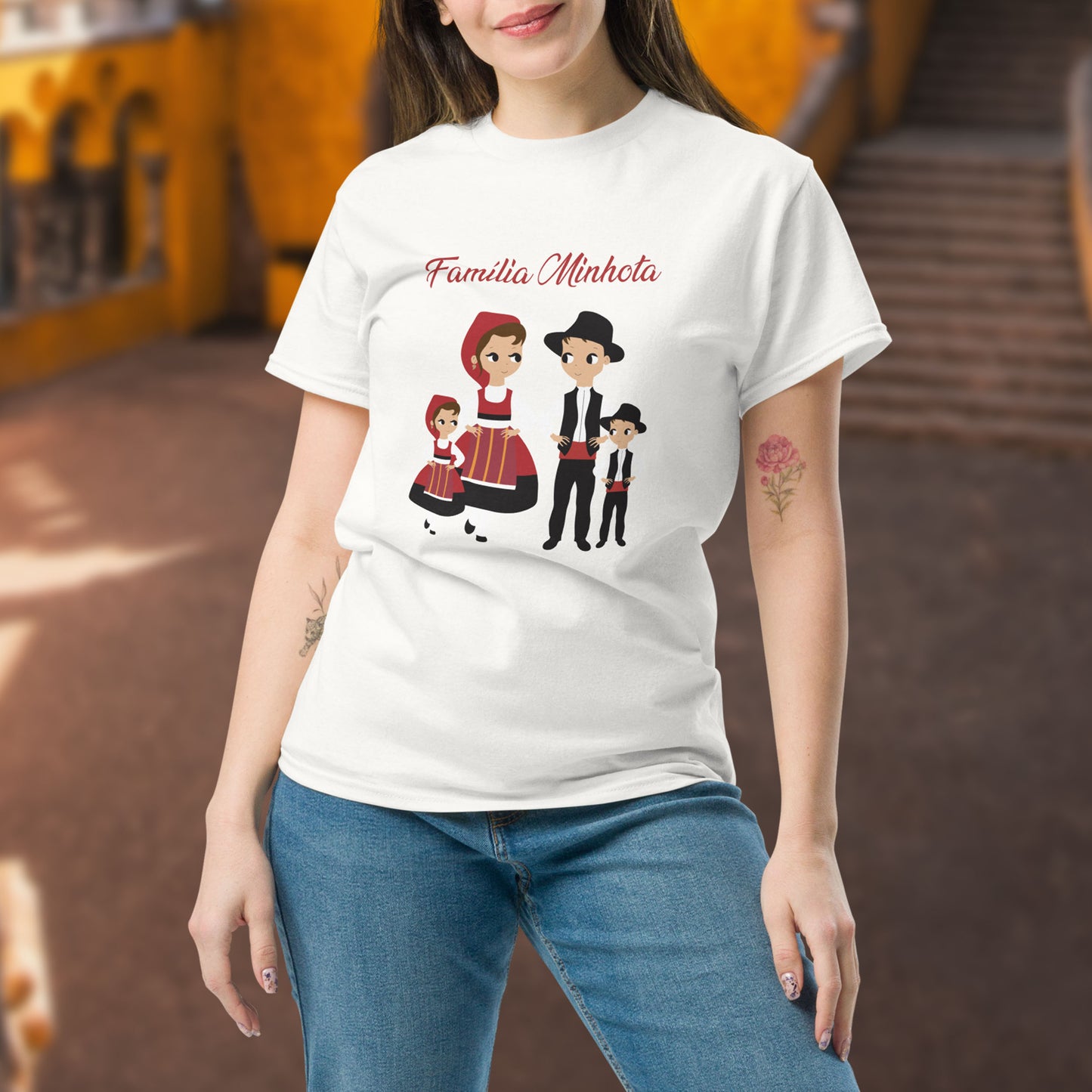 T-shirt “Família Minhota” personalizável