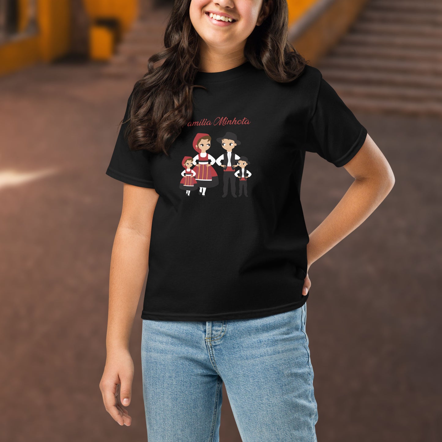 T-shirt infantil “Família Minhota” personalizável