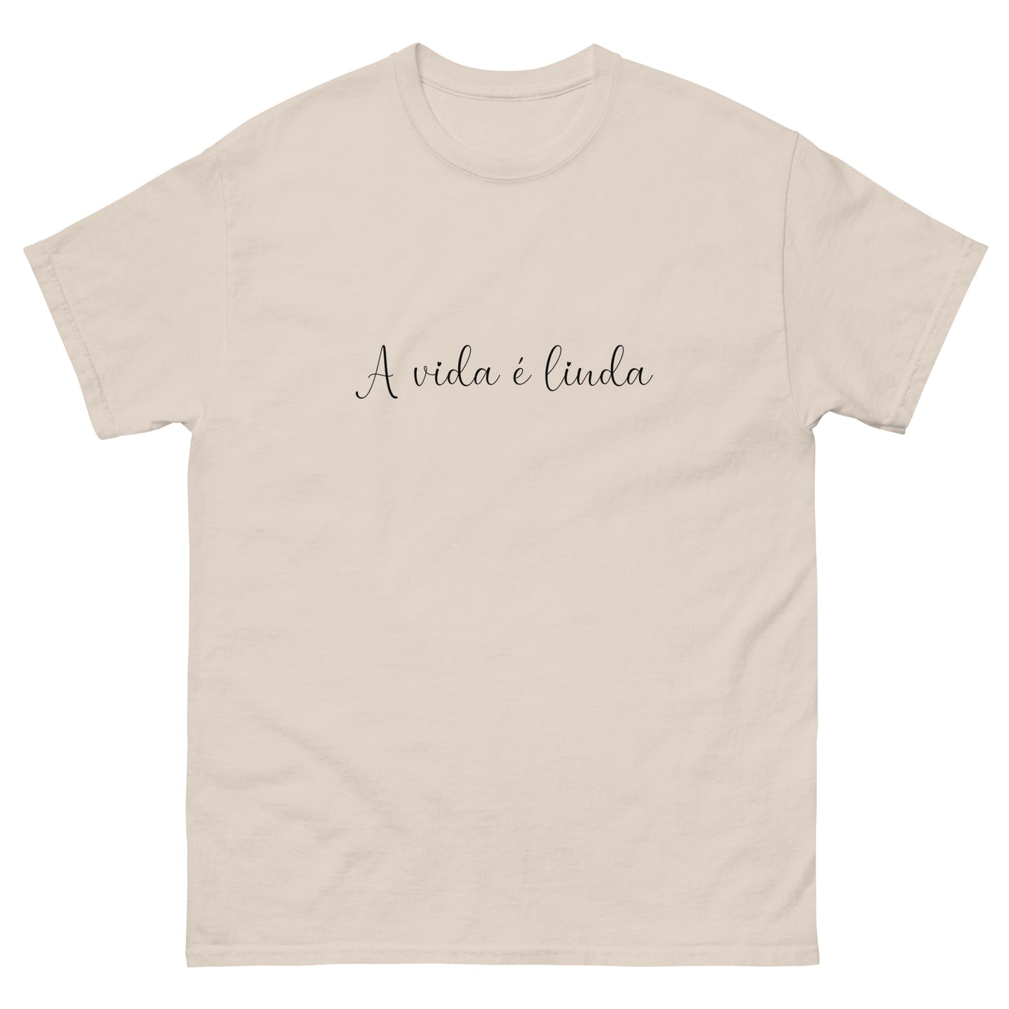 Camiseta “A vida é linda”