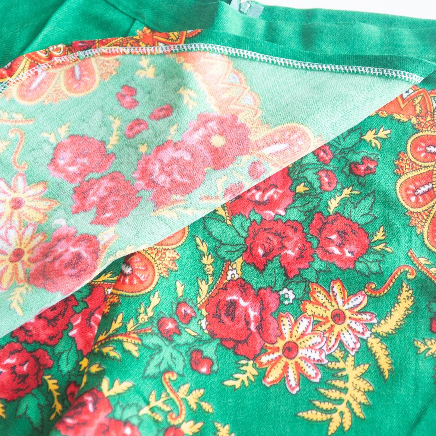 Saia curta "Minhota"