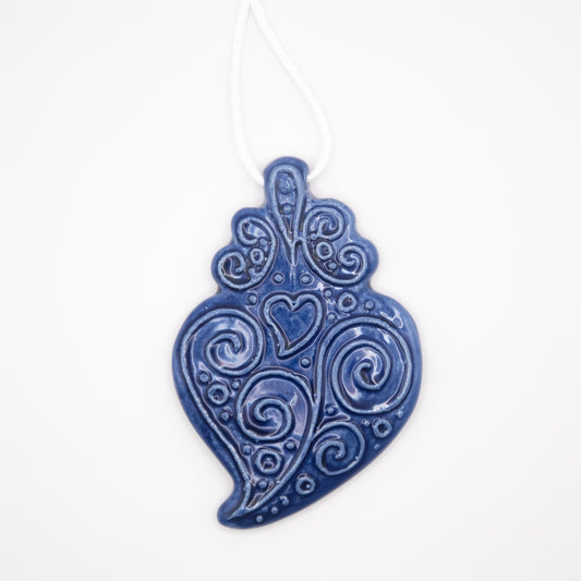 Coeur de Viana à suspendre en céramique bleu cobalt