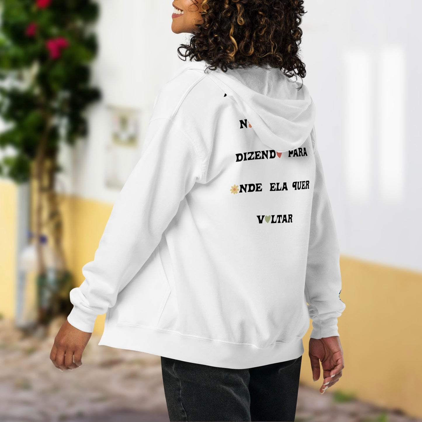 Veste à capuche « A saudade é a nossa alma »
