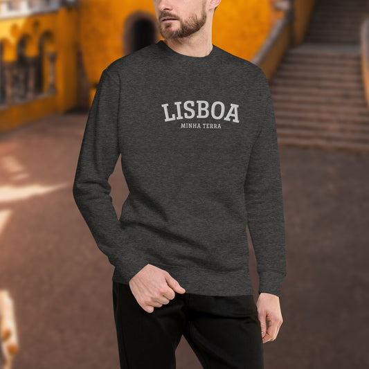 Sweatshirt bordada "Lisboa, Minha Terra"