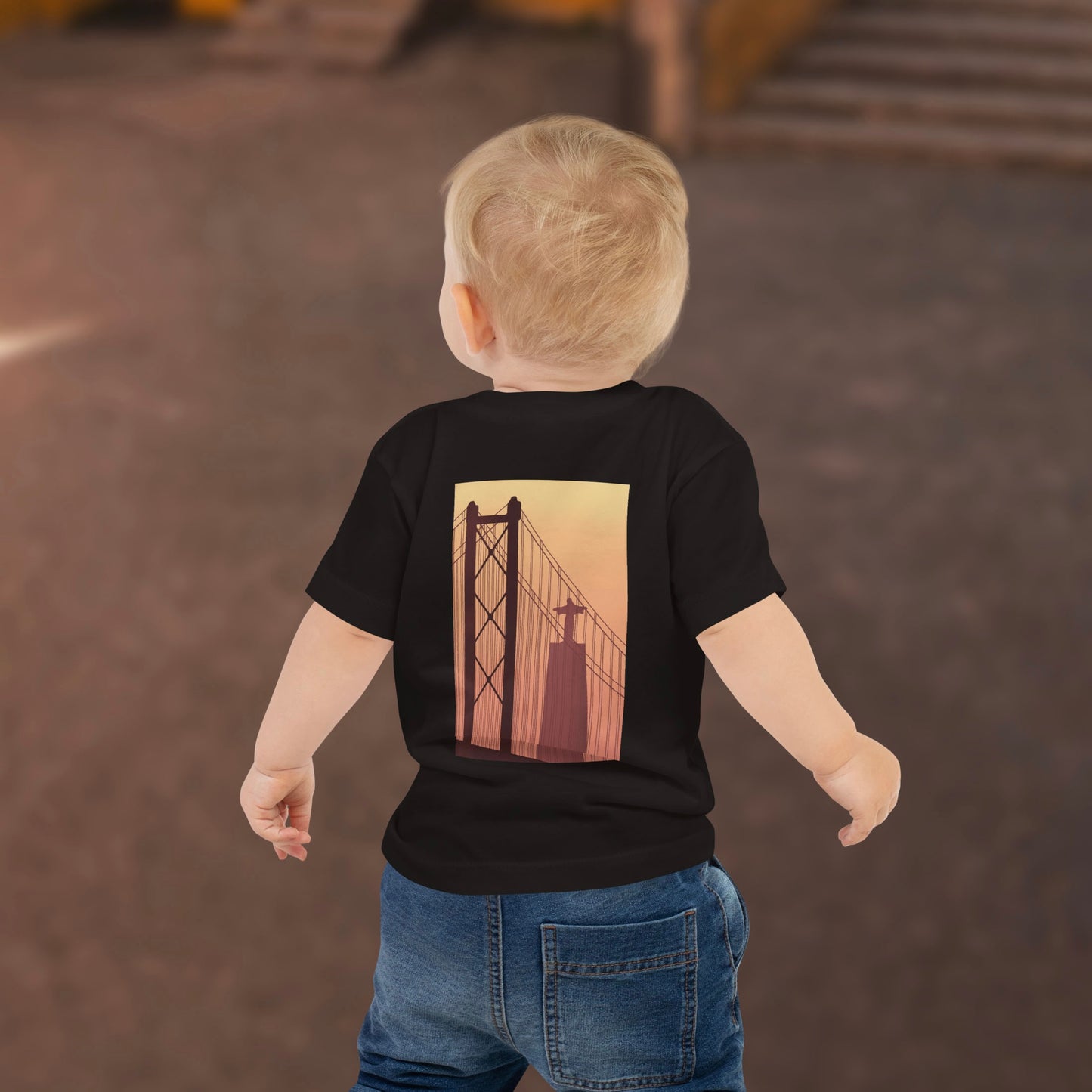 T-shirt bébé « Coucher de soleil à Lisbonne »