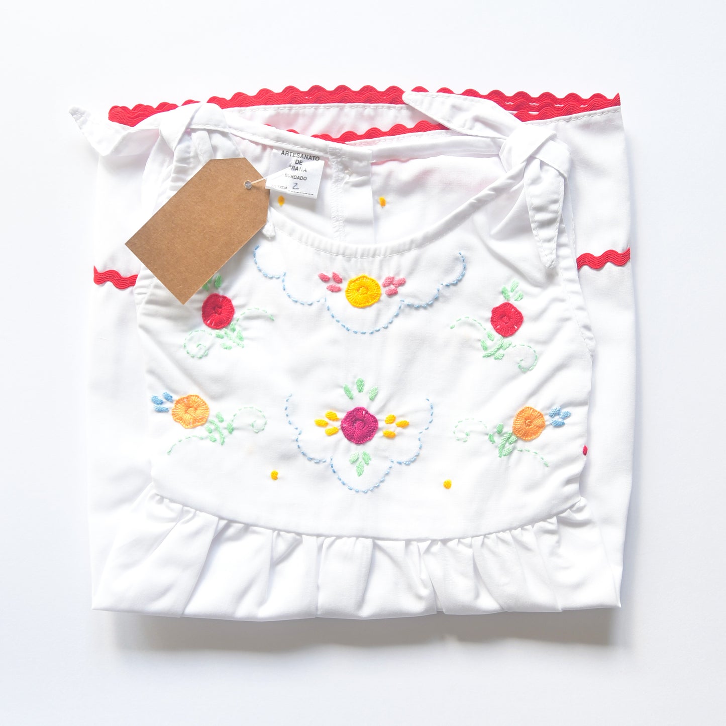 Vestido floral bordado infantil