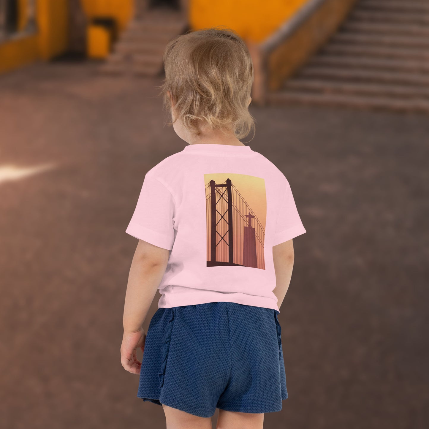 T-shirt infantil “Pôr do Sol em Lisboa”