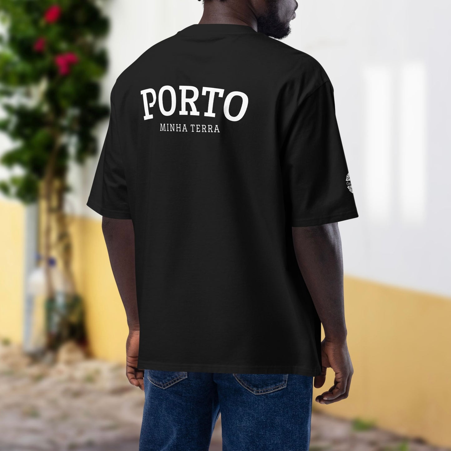 T-shirt oversize « Minha Terra » personnalisable