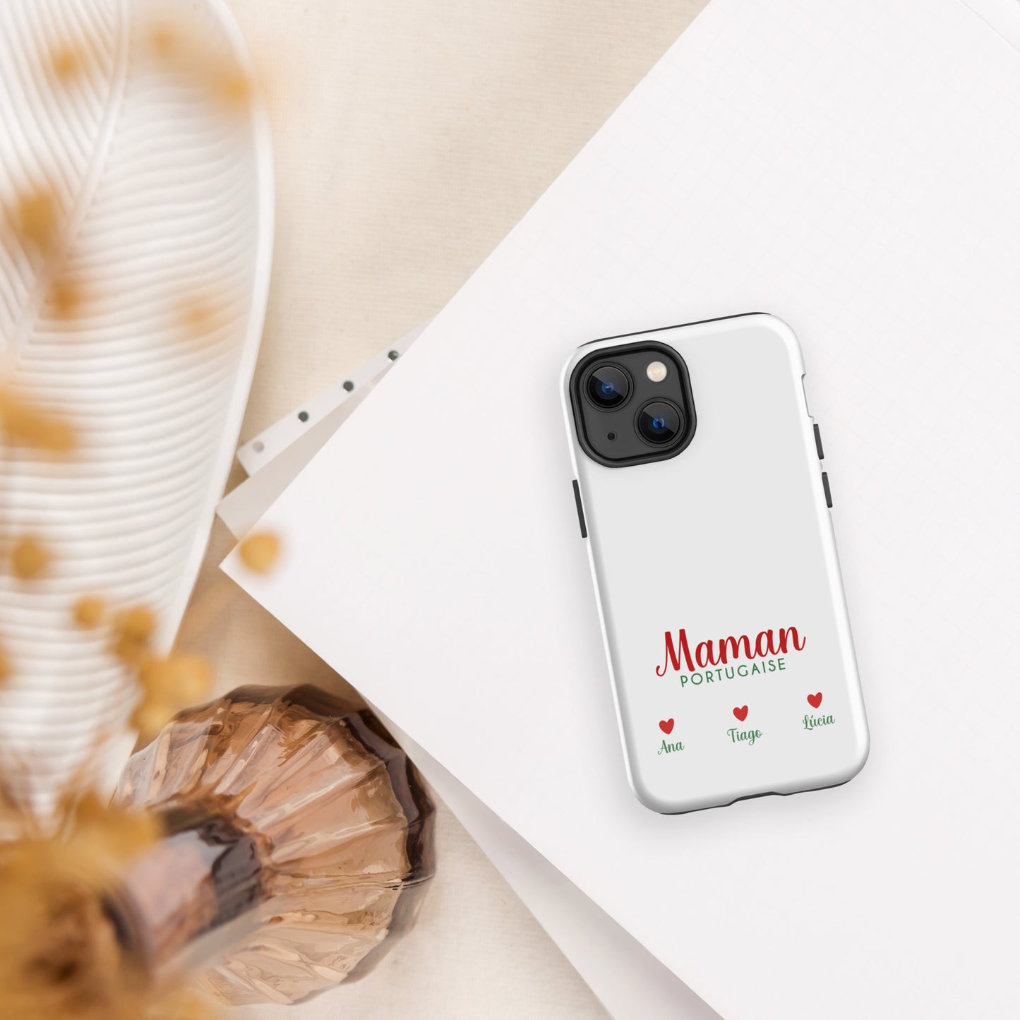 Capa rígida personalizável para iPhone “Portuguese Mom” com dupla proteção