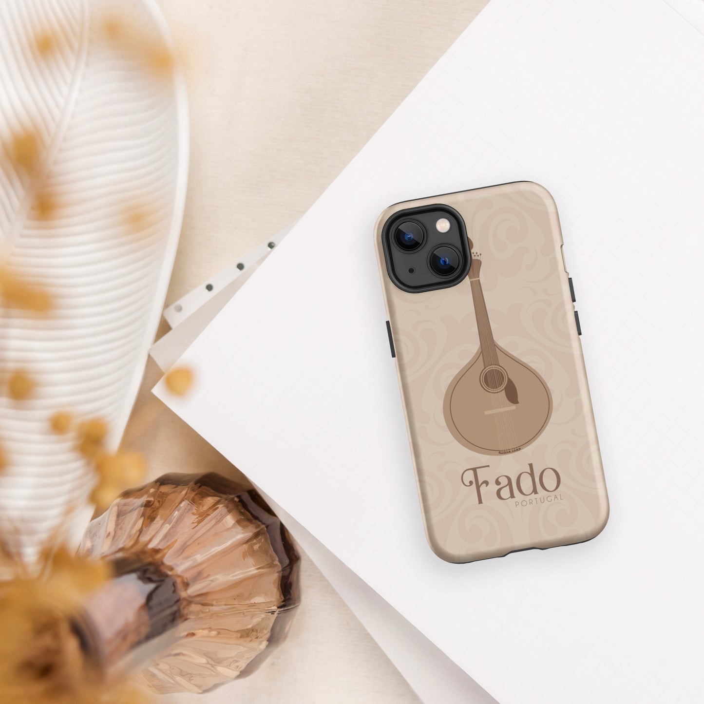 Coque iPhone rigide double protection "Fado"