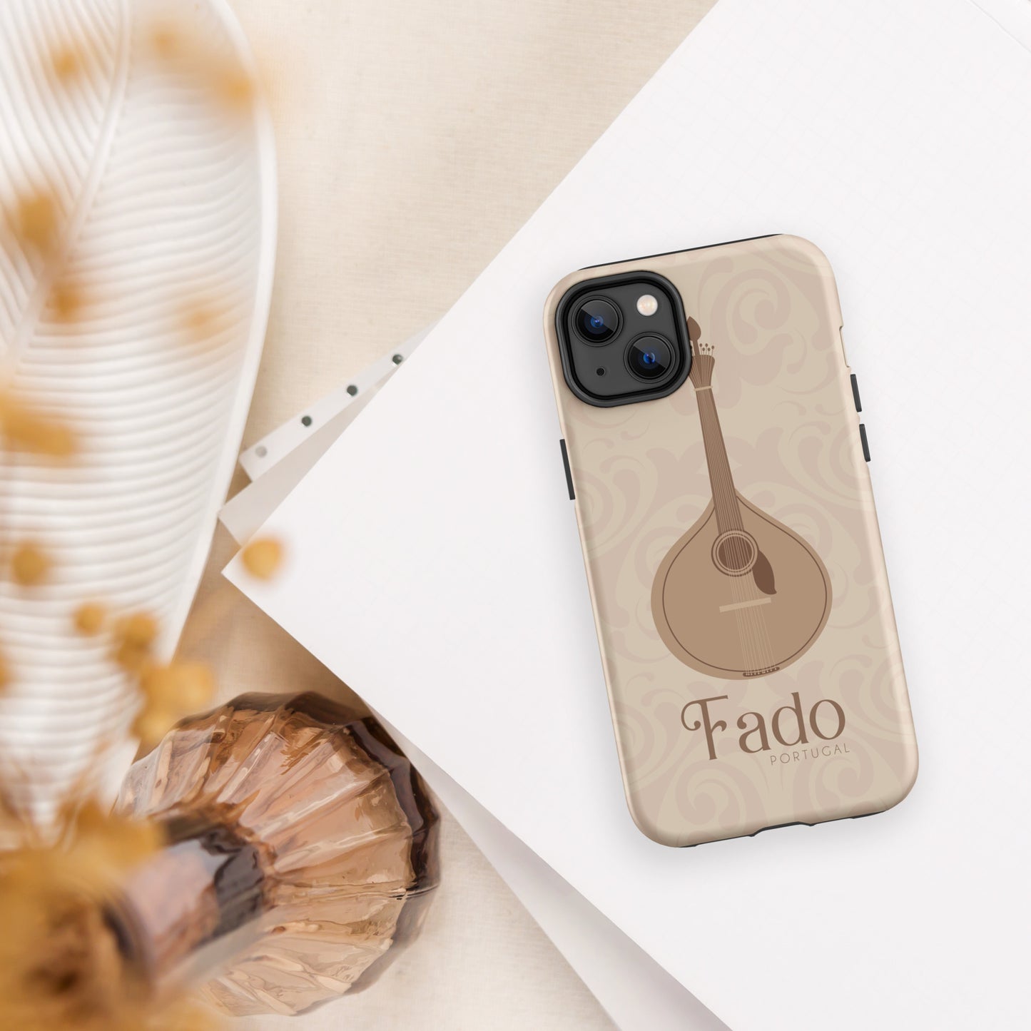 Coque iPhone rigide double protection "Fado"