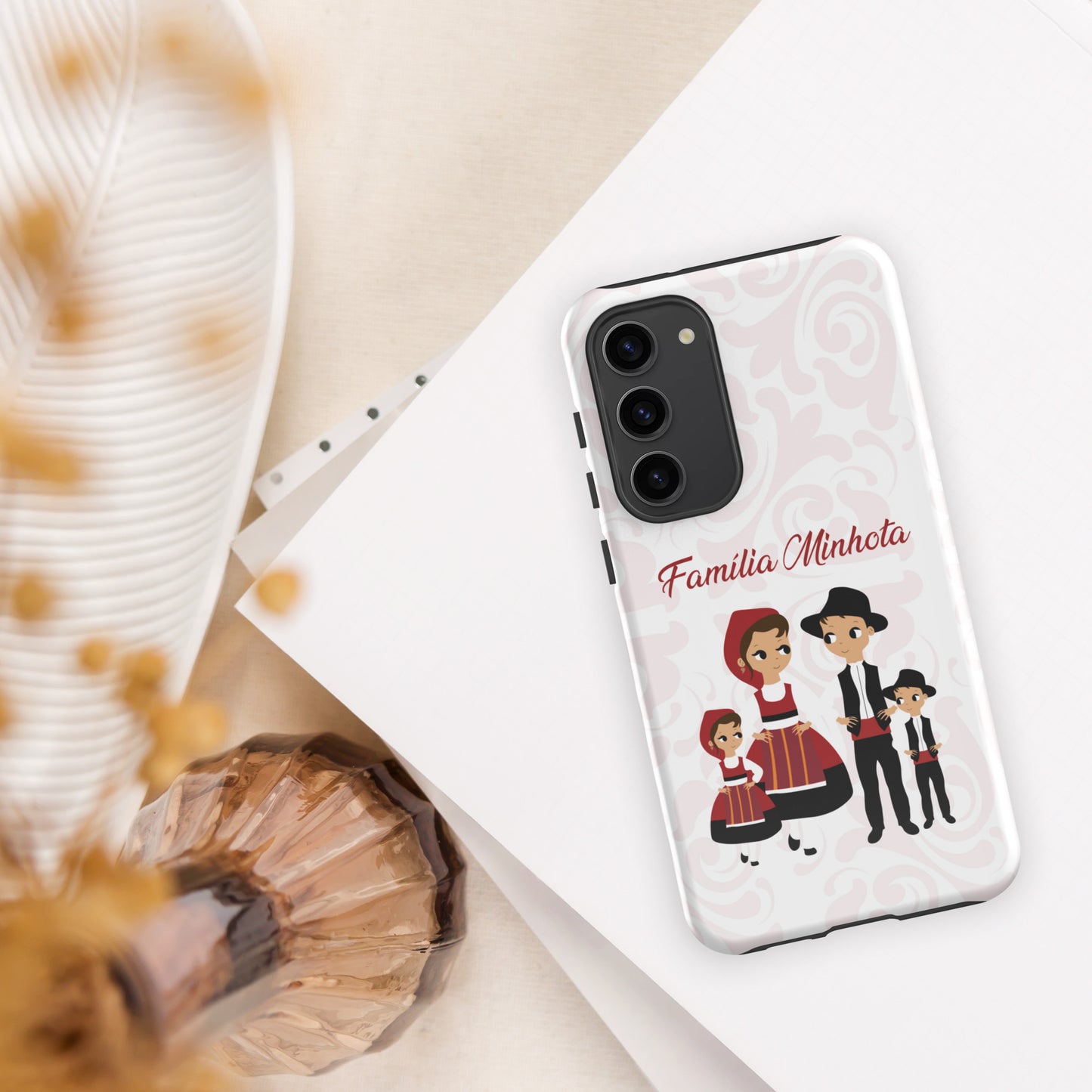 Capa rígida de dupla proteção Samsung "Família Minhota" personalizável