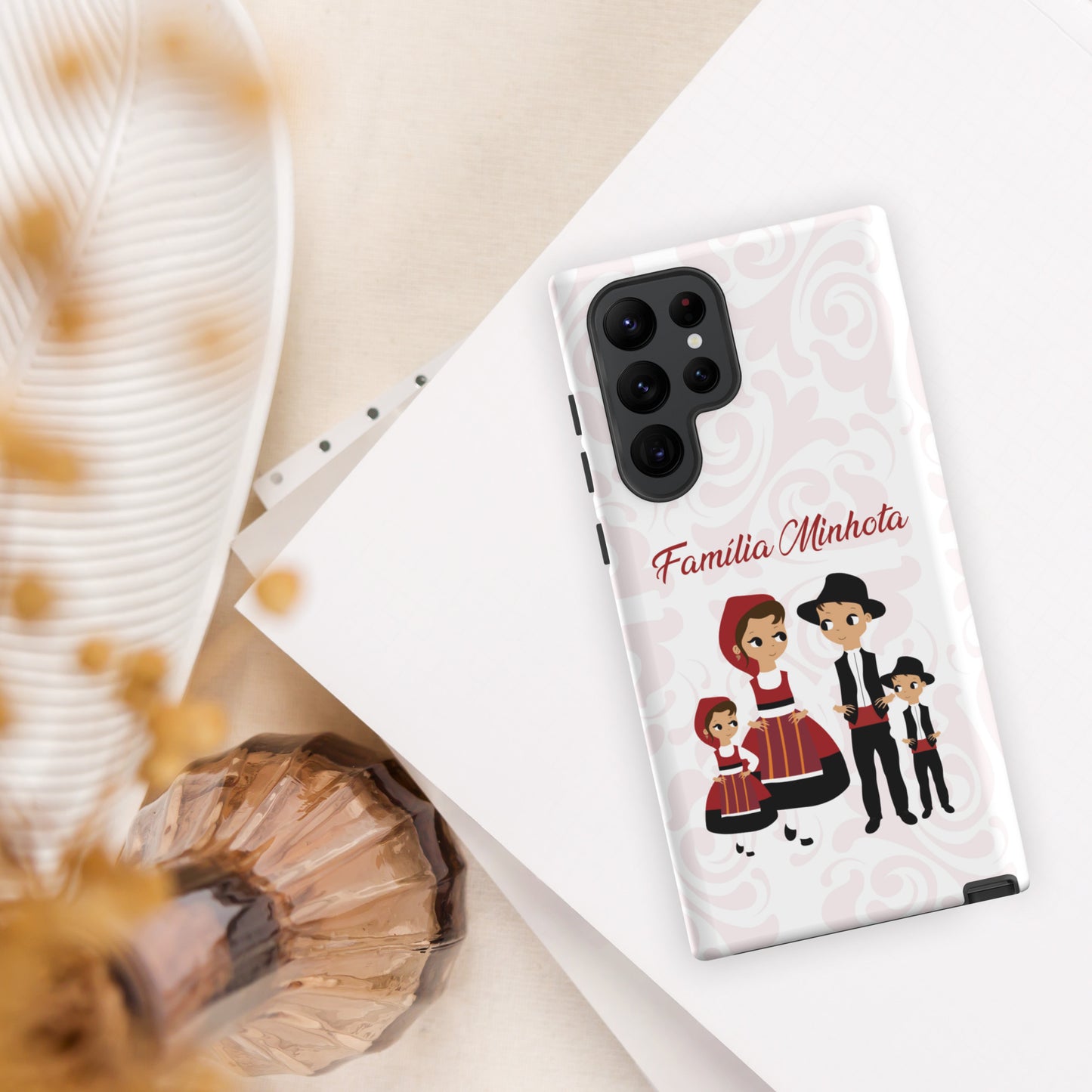 Capa rígida de dupla proteção Samsung "Família Minhota" personalizável