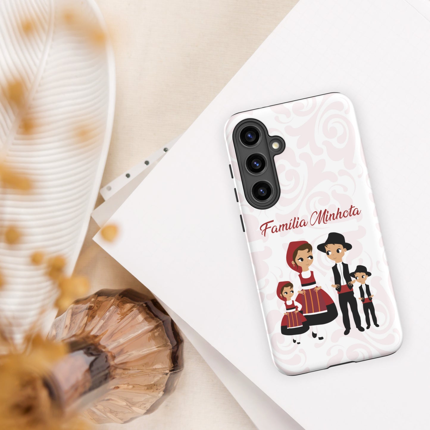 Capa rígida de dupla proteção Samsung "Família Minhota" personalizável